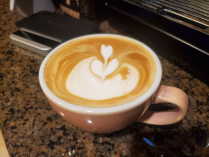 So inconsistent😭
Wish I had all the milk and espresso in the world to waste on practice pours.