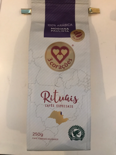 Acidez cítrica notável, ótimo corpo, aroma de mel, doce. Muito bom.