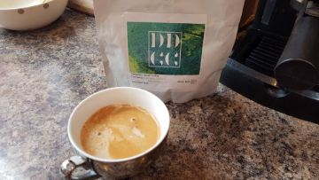 Smooth, but as an espresso, leaves a musty aftertaste. 