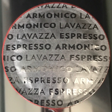 Lavazza capsule for Nespresso, with the Armonico Blend, excelent and fresh. Fruity accidity, smooth taste, I really like this coffee.