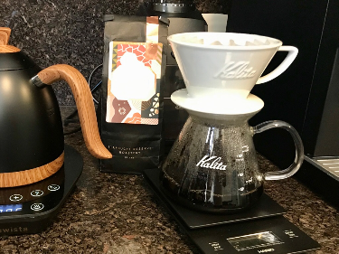 This blend was originally for espresso. The cold brew was also excelent. This preparation filtered was very good. Even if the roast was slightly darker than medium, the flavor was delicate, sweet. Good body, little accidity, excelent balance.