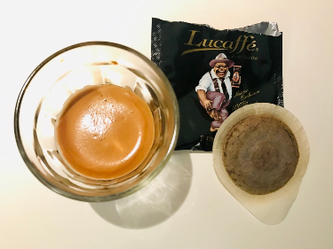 Arábica encorpado e de sabor intenso. Perfeito espresso. Leve acidez aromas tostados suaves, levemente frutado. Ótima persistência. Excelente extração do sachê ! O app encontrou ele pela foto do sachê, de primeira. Parabéns !