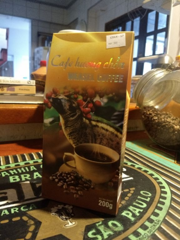 A natureza como sempre se completa para nos surpreender. Um café único que nos traz um inevitável sorriso no rosto, com notas frutadas e uma nota achocolatada que jamais se esquece!