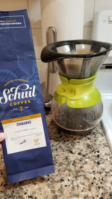 A well balanced light roast with notes of creamy almond and cocoa. Enjoyed it! 