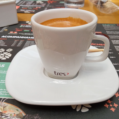 Espresso após o almoço 