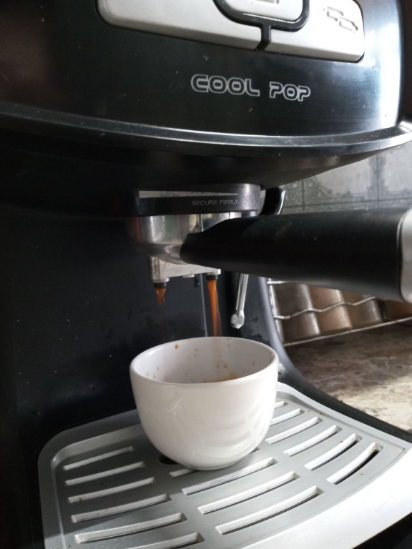 Partiendo el dia con un buen espresso!