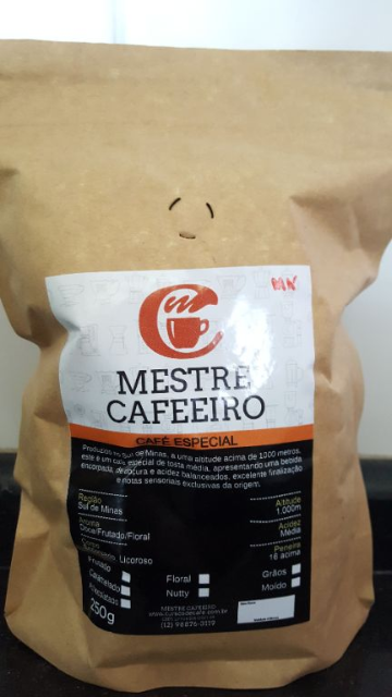 Café Especial de excelente qualidade. Um Moka, de sabor muito agradável e diferenciado. Marca de excelentes cafés que vale a pena degustar. Até agora só o vi aqui no Vale do Paraíba (Interior de São Paulo)