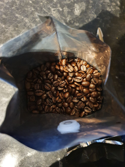 £3 for 227g (£1.32/100g) Nice looking beans. Pleasant earthy flavour. Prefer the Italian beans and better value too.