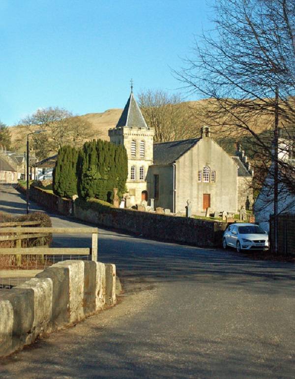 Photo © Mary and Angus Hogg (cc-by-sa/2.0) geograph.org.uk/p/5719654