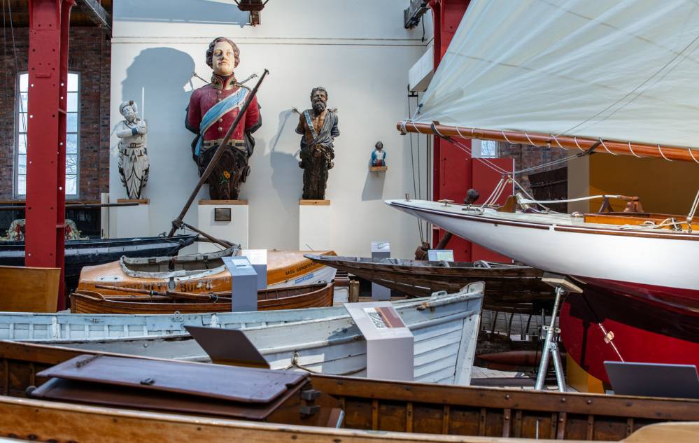 Linthouse Interior Figure Heads, Scottish Maritime Museum