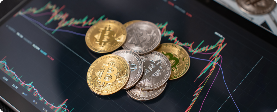 Bitcoin and major cryptocurrencies show recovery after volatile weekend