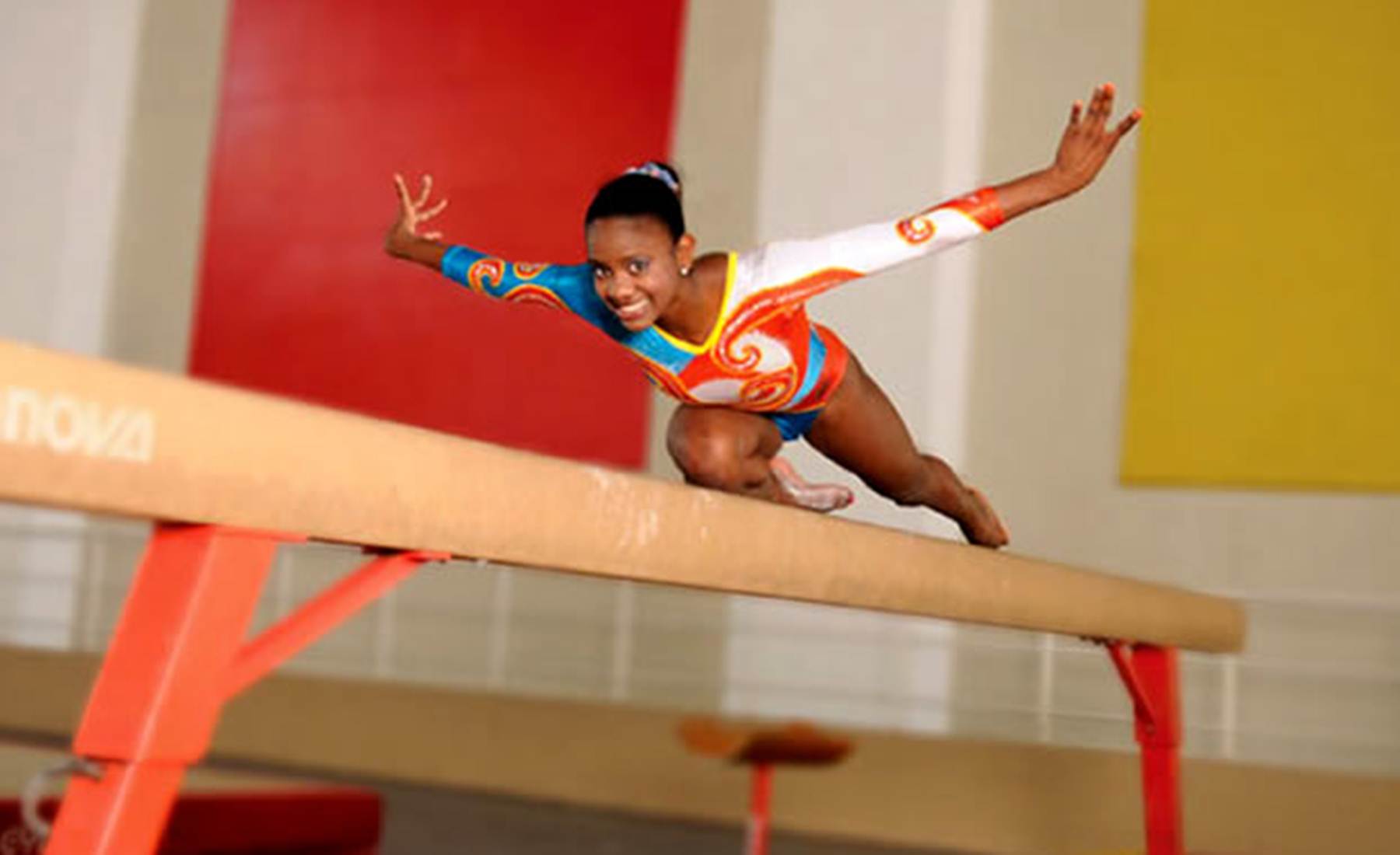 Yamilet Peña abre escuela para crear nueva generación de gimnastas