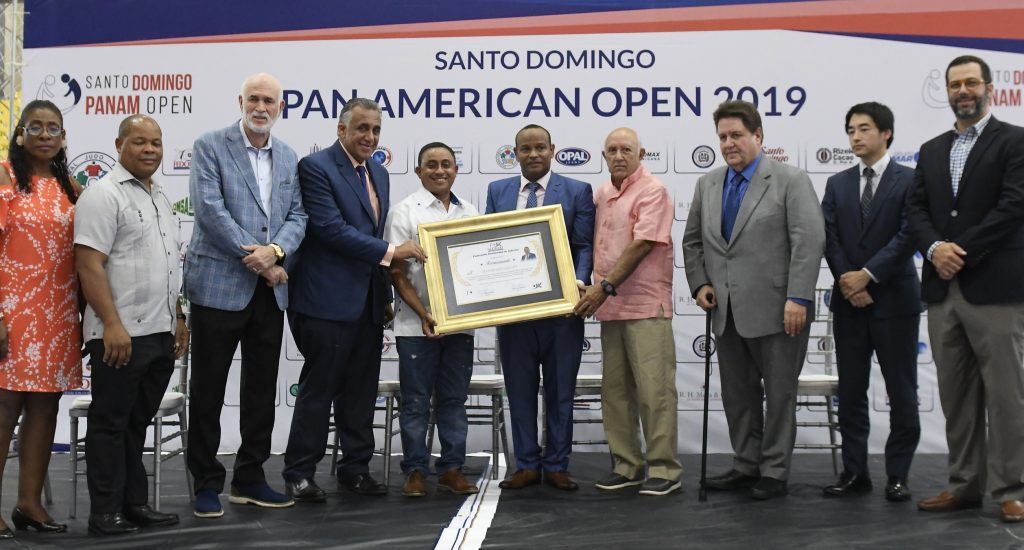 Ana Rosa oro y Elmert Ramírez plata en Santo Domingo Panam Open Judo