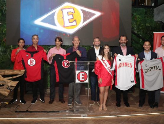 Resultado de imagen para Leones del Escogido proclaman van con todo a pintar el año de rojo