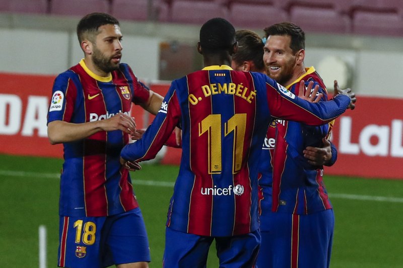 Messi celebra 767 partidos con el Barcelona con doblete