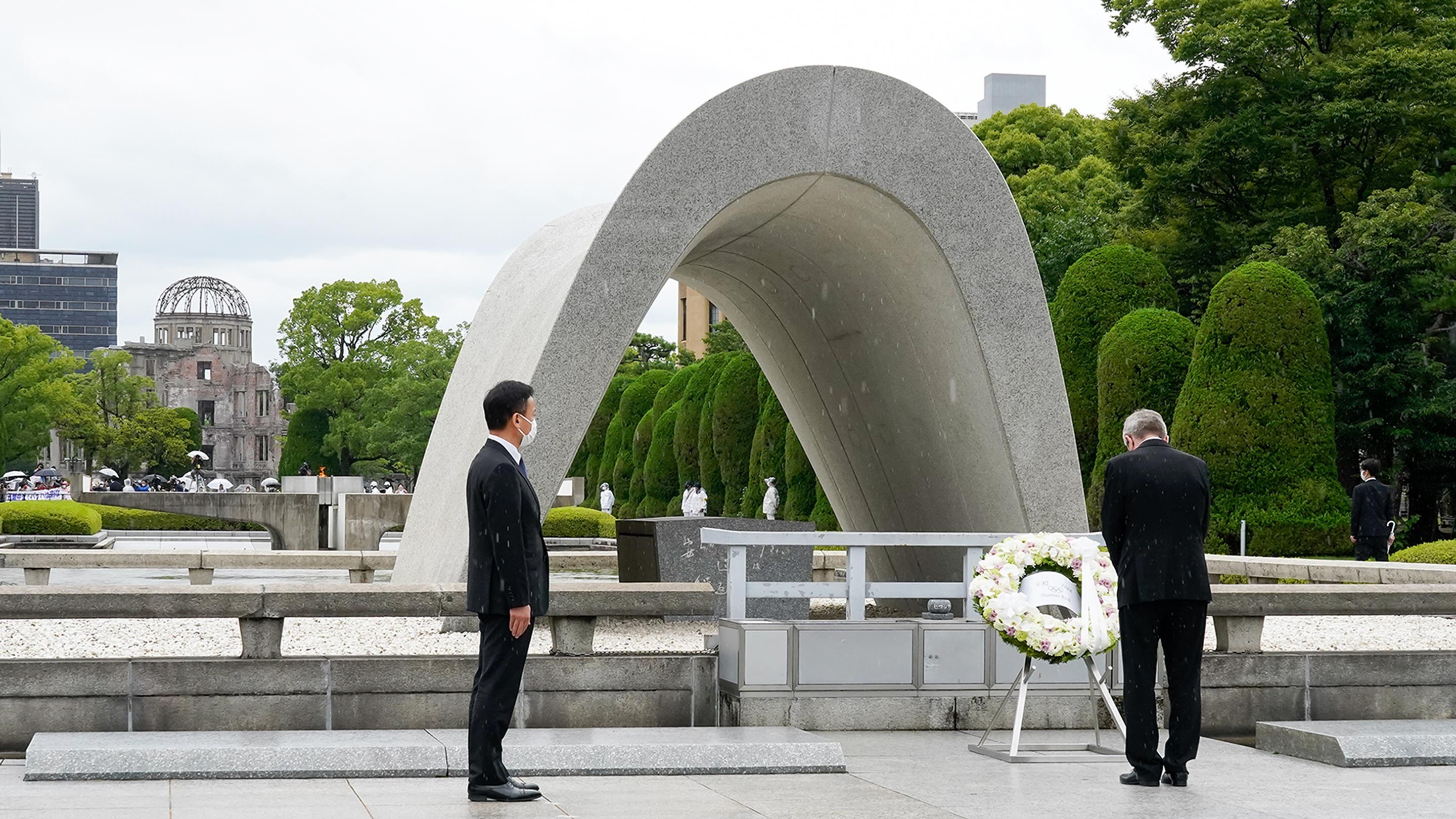 Presidente del COI rinde homenaje a Hiroshima con la entrada en vigor de la tregua olímpica