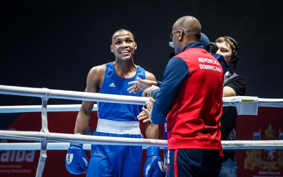 Eury Cedeño propina nocaut y avanza a octavos en boxeo JJOO