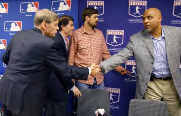 Cuentagotas económico genera diferencias en MLB