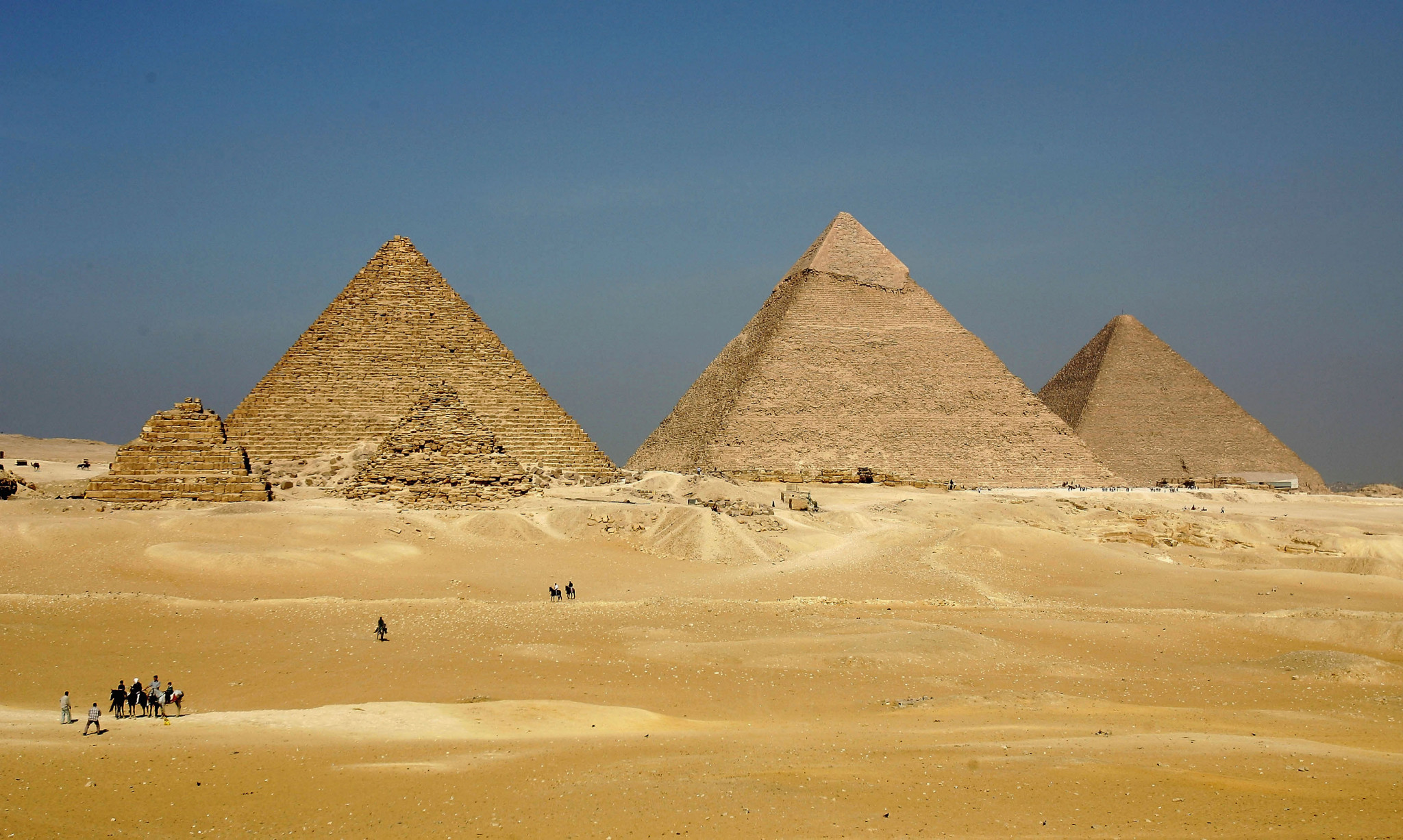 FINA realizará eventos en las Pirámides de Giza tras un acuerdo con la Federación Egipcia de Natación