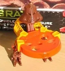 Brown Piraka - Avak