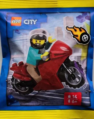 L0002222 Stunt Driver with Motorcycle