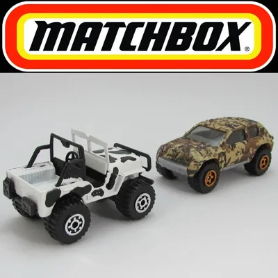 Modern #jeep camouflage meets old school Jeep camouflage. Yes we have 2 completely different camouflage looks here acros