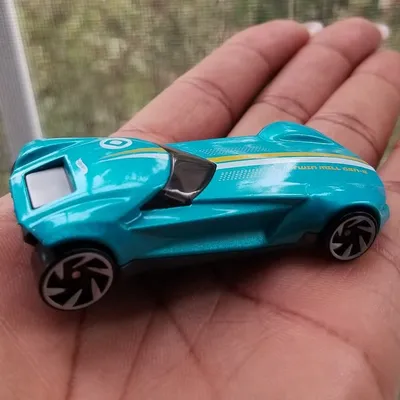 MOMMA'S NEW RIDE~ I call her REIGN MAKER because of all the tears my kids will shed when she leaves their cars in the du