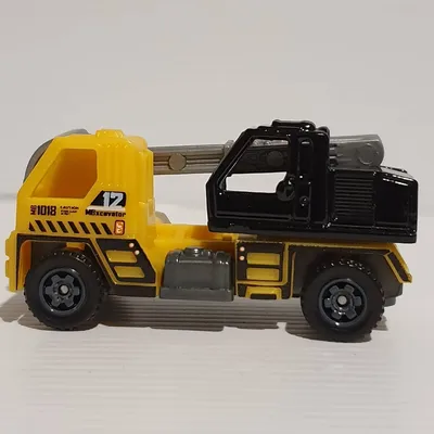 MBXcavatorMB1018@mattel Made in Thailand 2015#matchbox #matchboxcollector #matchboxcars #mbx #diecastcollector #diecastc