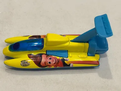 MB409 HydroPlane with Jimmy Neutron character. This was released in 2005 as the Egg Mobile. Part of the licensed charact