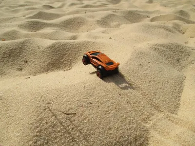 Sand dune jump..#ScaledExplorations #DieCastPhotography #MatchboxWorld #Matchbox #TerrainTrouncer #MatchboxOriginals #An