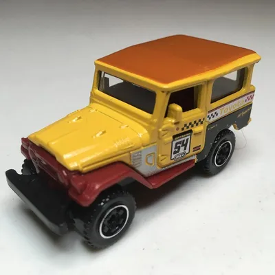 Matchbox 1968 Toyota FJ Land Cruiser (FJ40) MB990MBX Explorers