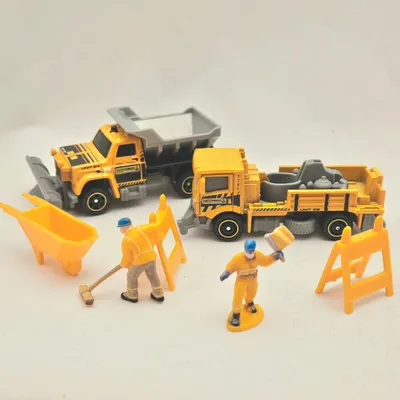 2023 Hitch & Haul MBX Construction Zone packThe set includes the MB 954 Plow Master 6000, the MB 1251 Road Stripe King, 