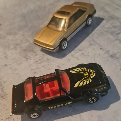 bei regali anche quest'anno#matchbox #matchboxpontiacfirebird #pontiac #matchboxroversterling #matchboxrover #majorette 