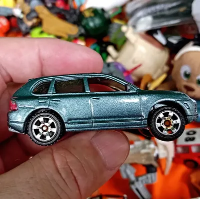 Matchbox Porsche Cayenne Turbo
