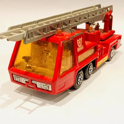 Matchbox,superkings,k9 fire tender,made in England,1972, lesney products and co Ltd. Charity shop find in great conditio
