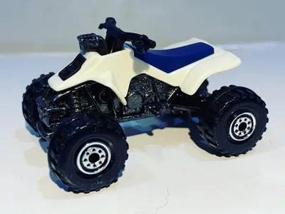 Hot Wheels Suzuki Quadracer #suzuki #4wheeler #atv #matchbox #diecast #diecastcollector #diecastcollection #diecastcars 