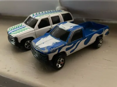 Happy Truck Tuesday #matchbox97chevytahoe #matchboxchevyk1500 #matchboxtacobell #obs #obschevy #obssilverado #obstahoe