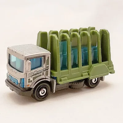 2021 Matchbox 9-pack "Variety Model" - MBX Glass King in Mr. Payne livery.  I like the deco and color choices on this mo