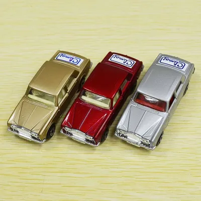 Matchbox Superfast No.39 Rolls-Royce Silver Shadow II, rare promo for Climat Hotel of France. Before, I thought it only 