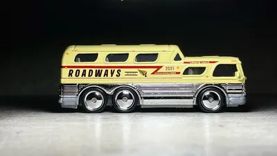 Matchbox 1955 GMC Scenic Cruiser Bus #matchbox #matchboxcars #matchboxdiecast #matchboxcollector #gmc #scenic #cruiser #
