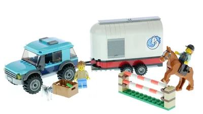Horse Transporter LEGO City 60327 #lego #city #lego60327 #legocity #horsetransporter #legogreatvehicles #legophoto #lego