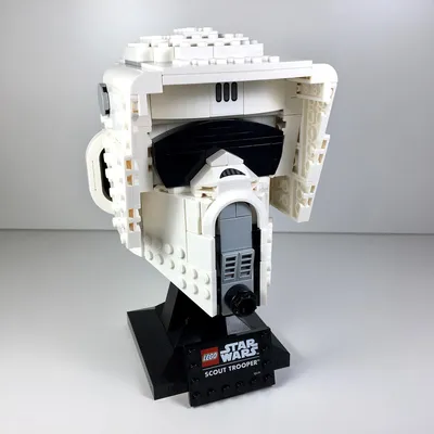 75305 Scout Trooper Helmet (2021)Swipe or more pics!Yesterday we finished the “original trilogy” with “Return of the Jed