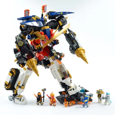 71765 Ninja Ultra Combo Mech has grand ambitions – and manages to deliver on them. Not every vehicle is perfect, but it'