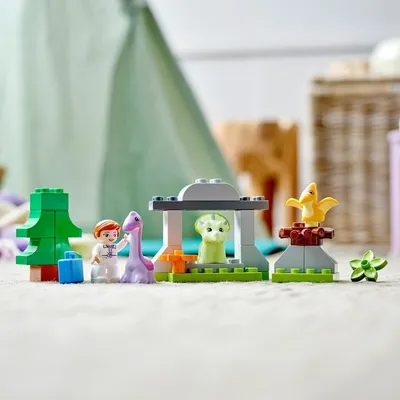 Animal-loving toddlers can join Jurassic World’s Claire Dearing to care for 3 baby dinosaurs with the new The LEGO DUPLO