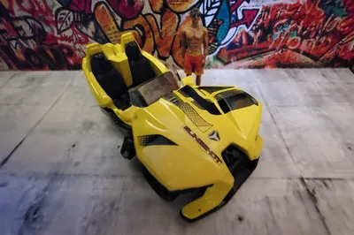Make: Polaris Model: Slingshot Scale: 1/64Manufacturer: Matchbox #diecast #diecastcollector #diecastphotography #hotwhee