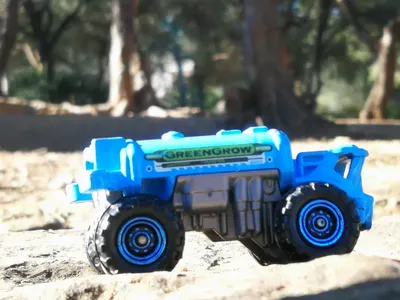 rain maker and unimog 1300 #rainmaker#matchbox#matchboxcollector#greengrow#mattel#hotwheels#unimog#unimog1300#hotwheelsp