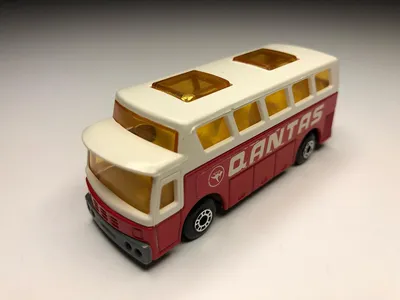 Matchbox Airport Coach - Superfast No. 65 1981 1:98