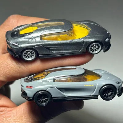 Matchbox vs. Hot Wheels: Koenigsegg Gemera#tuesdaytwosday #koenigsegg #koenigsegggemera #hotwheelscollection #hotwheelsc