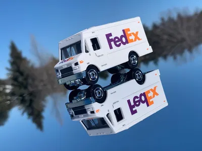 “FED EX” Express Delivery truck by @matchboxworld ...................#hotwheels#m2machines#matchbox#diecast#diecasttoy#h