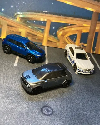 Matchbox 2023 9 pack exclusive models! - 2020 Honda E- 2014 Jeep Cherokee Trailhawk - BMW M5 police These 3 are some of 